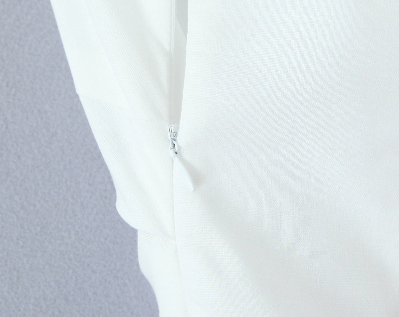 Well Tailored Cardigan with a Graceful Silhouette