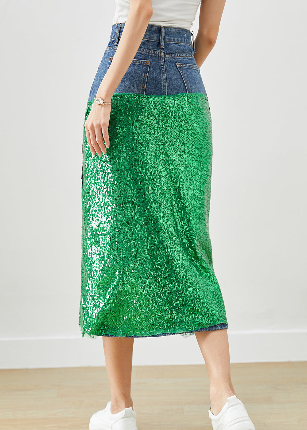 Beautifully Crafted Garment in a Classic Style