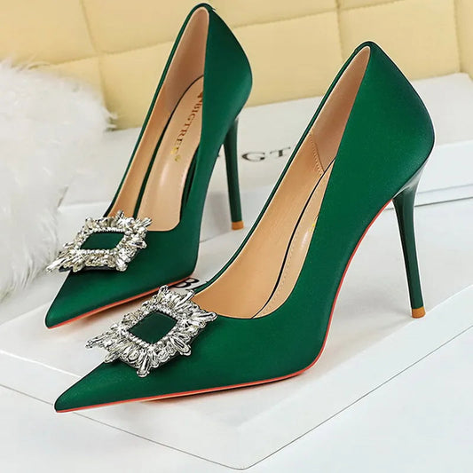 Elegantly Styled Heels for Everyday Wear