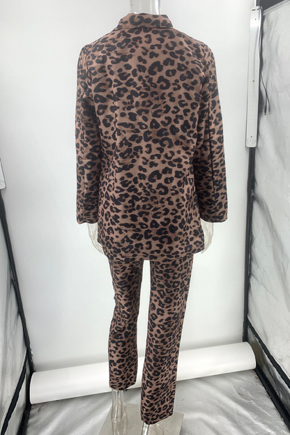 Well Tailored Garment with a Graceful Silhouette