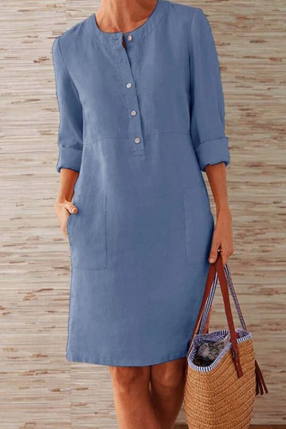 Effortlessly Elegant Dress with a Timeless Design