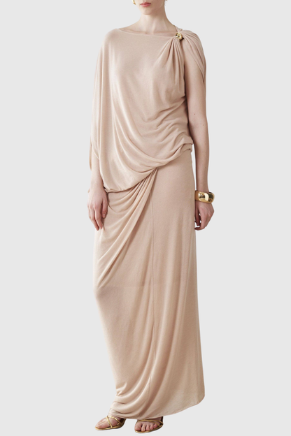Polished Top with an Effortless Classic Look