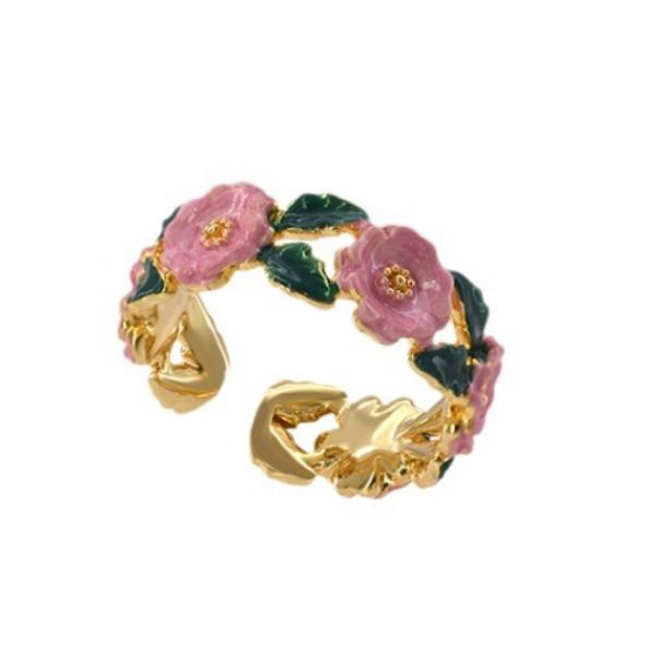 Elegantly Styled Garment for Everyday Wear