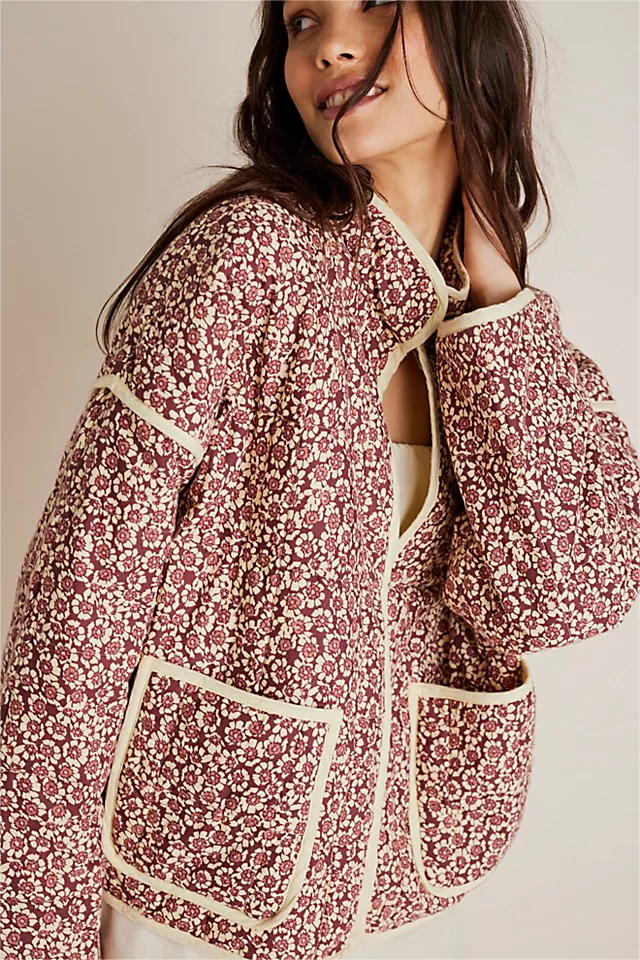 Elegantly Styled Jacket for Everyday Wear