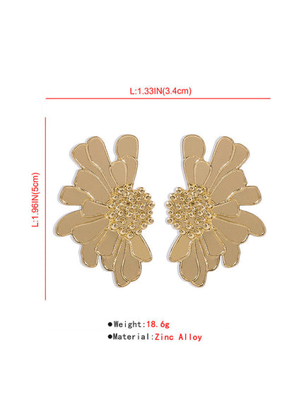 Elegantly Styled Garment for Everyday Wear