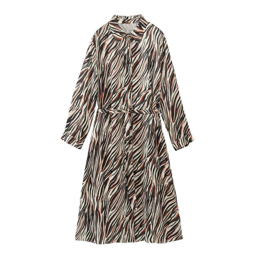 Sophisticated Dress with a Clean Classic Look