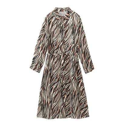 Sophisticated Dress with a Clean Classic Look