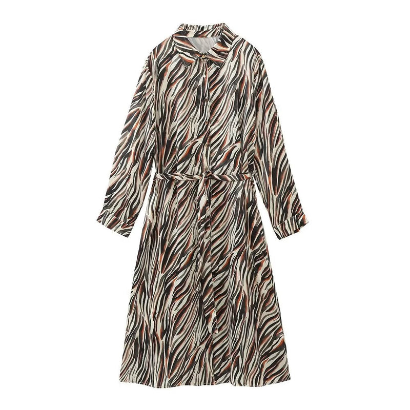 Sophisticated Dress with a Clean Classic Look