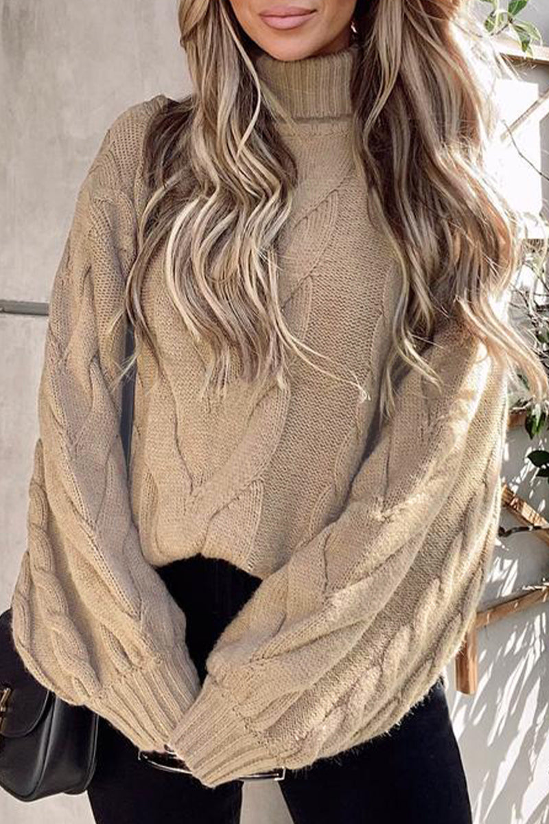 Classic Vintage Sweater with a Flattering Fit