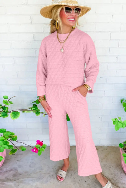 Effortlessly Elegant Pullover with a Timeless Design