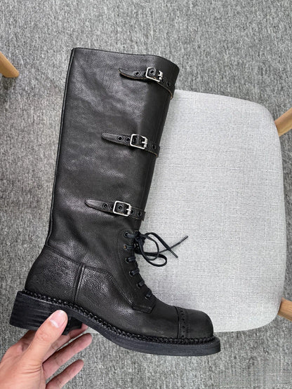 Beautifully Crafted Boots in a Classic Style