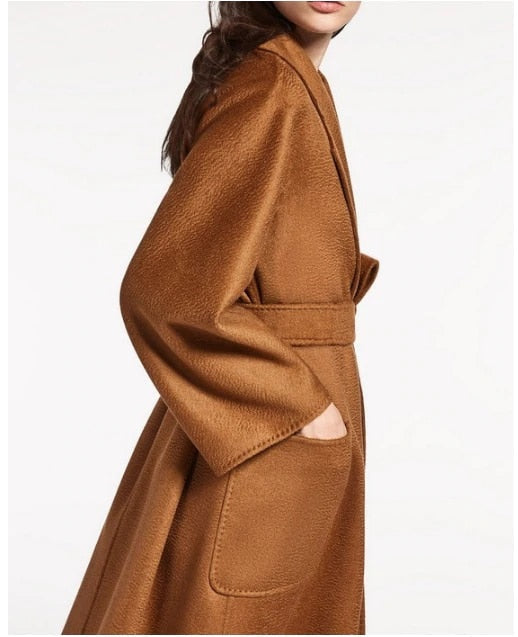 Beautifully Crafted Coat in a Classic Style