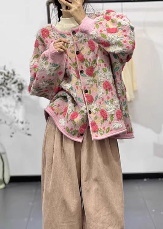 Well Tailored Cardigan with a Graceful Silhouette
