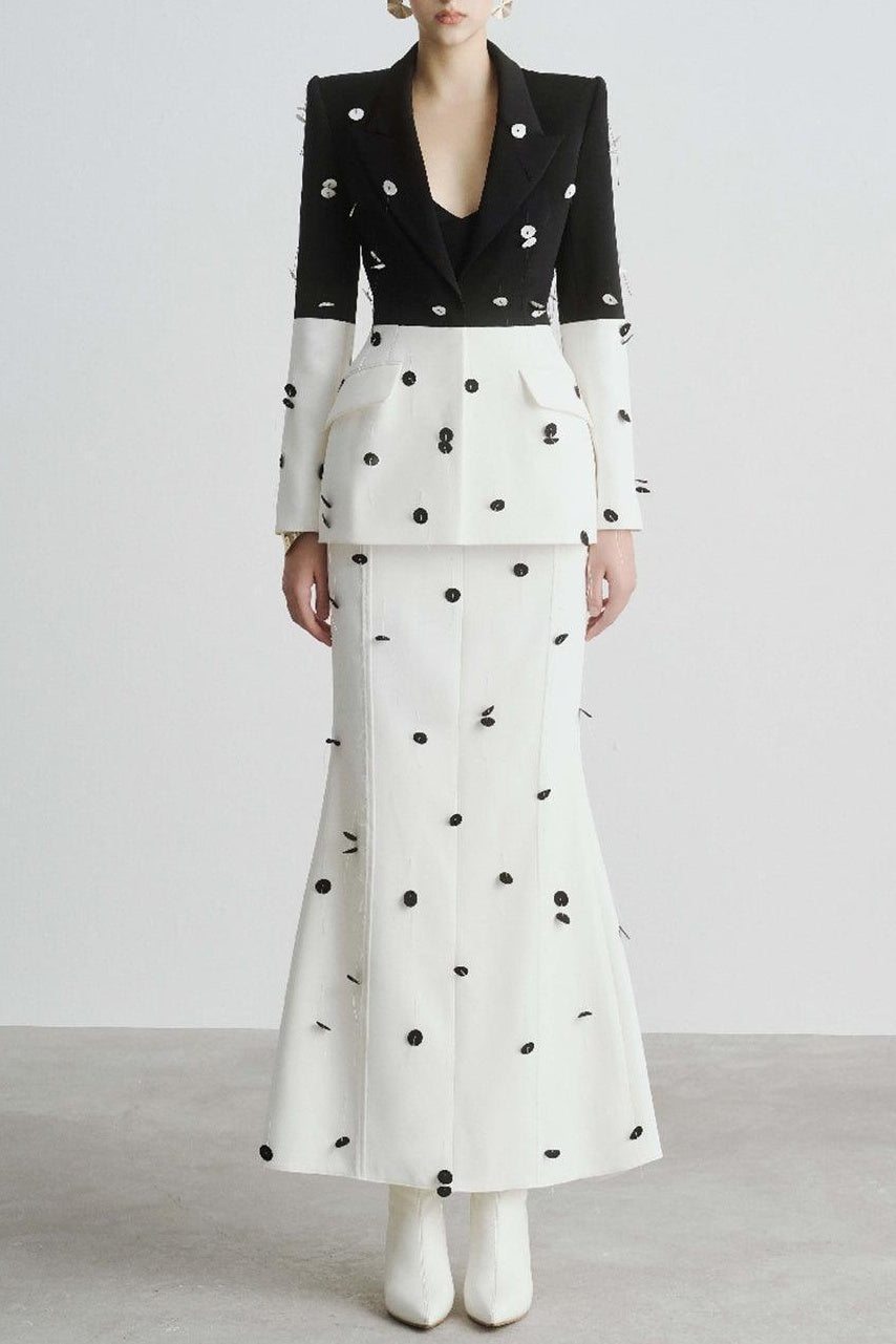 Well Tailored Garment with a Graceful Silhouette
