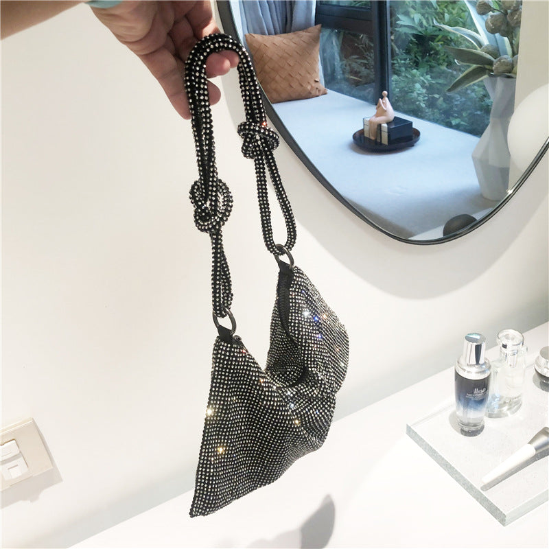 Polished Bag with an Effortless Classic Look