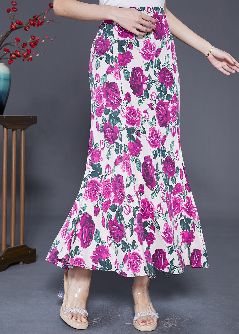 Well Tailored Garment with a Graceful Silhouette