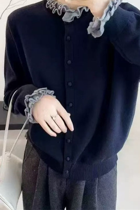 Elegantly Styled Cardigan for Everyday Wear