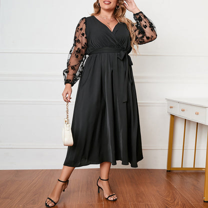 Well Tailored Dress with a Graceful Silhouette