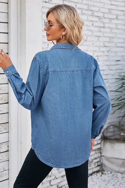 Gracefully Styled Shirt for Any Occasion