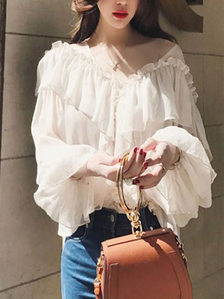 Classic Vintage & Enduringly Stylish Blouse