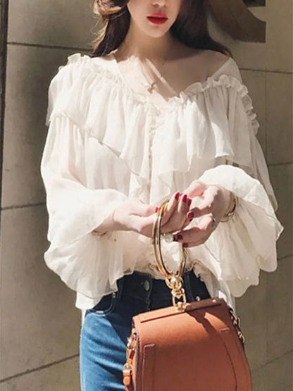 Classic Vintage & Enduringly Stylish Blouse