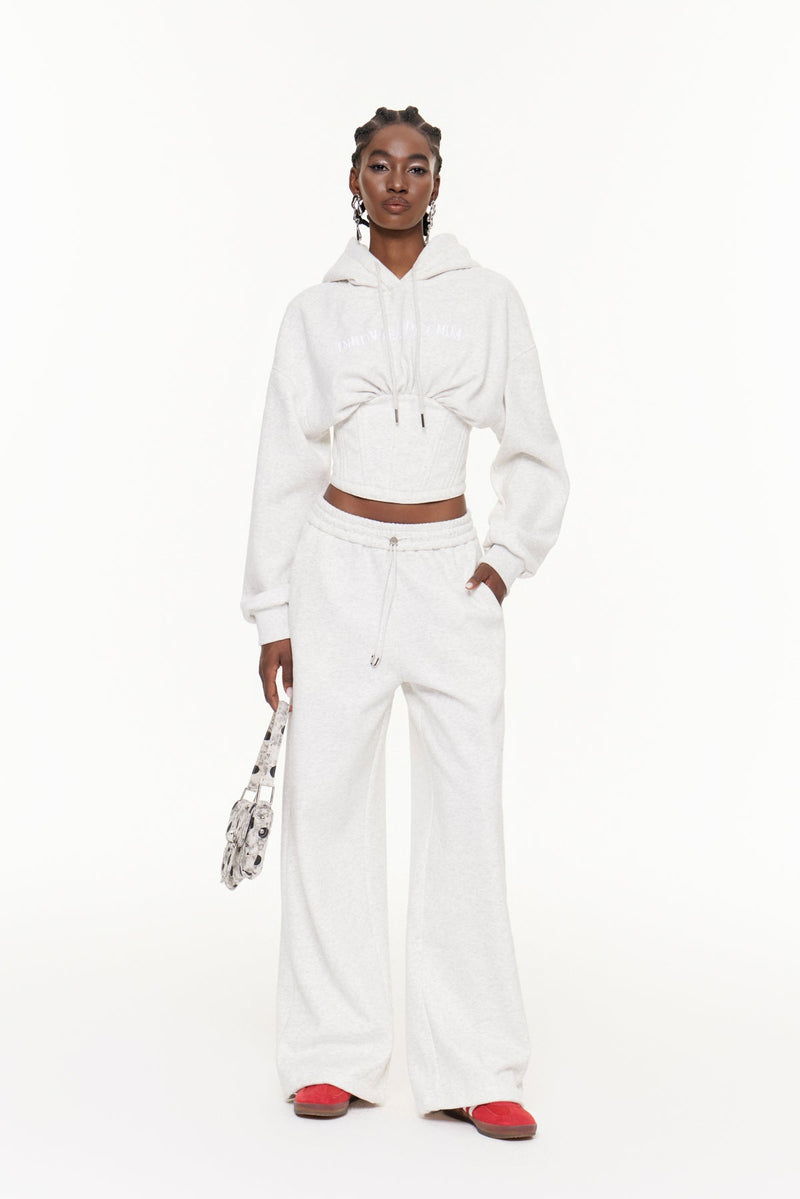 Gracefully Styled Pants for Any Occasion