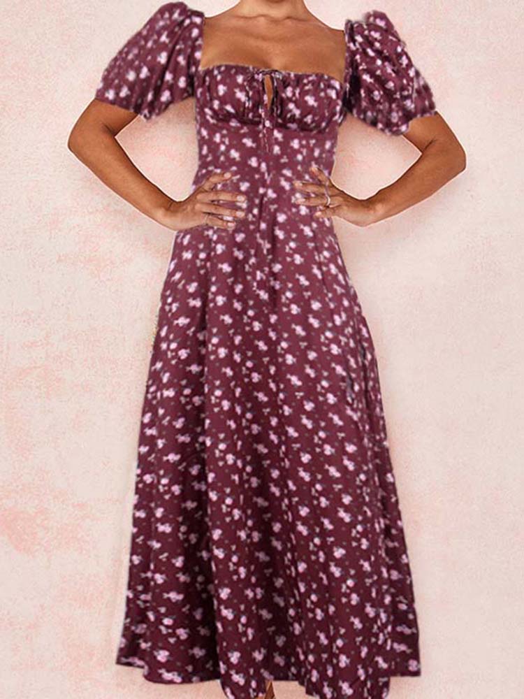 Classic Vintage Dress with a Flattering Fit
