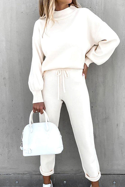 Effortlessly Elegant Garment with a Timeless Design