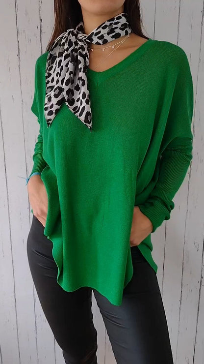 Beautifully Finished Top in a Timeless Design