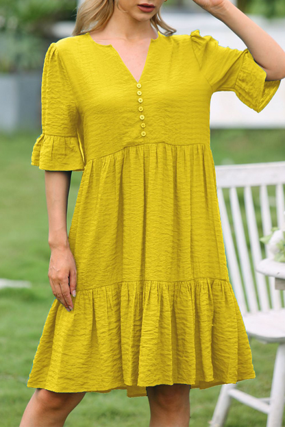 Beautifully Finished Dress in a Timeless Design