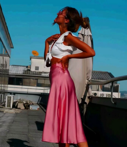 Beautifully Finished Garment in a Timeless Design