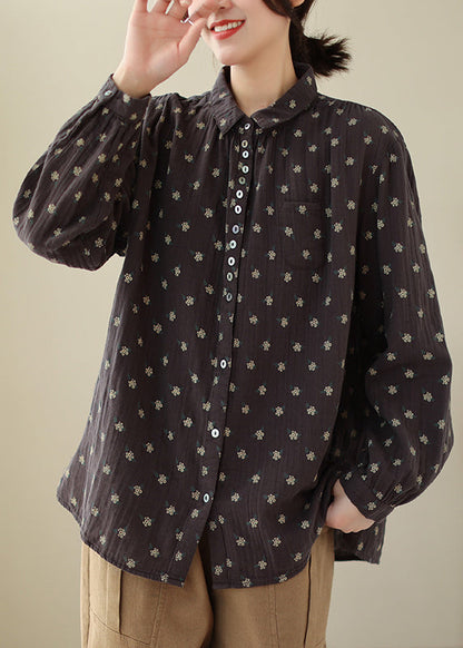 Well Tailored Blouse with a Graceful Silhouette