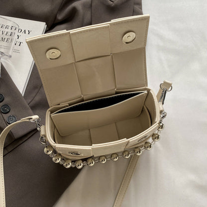 Classic Vintage Bag with a Flattering Fit