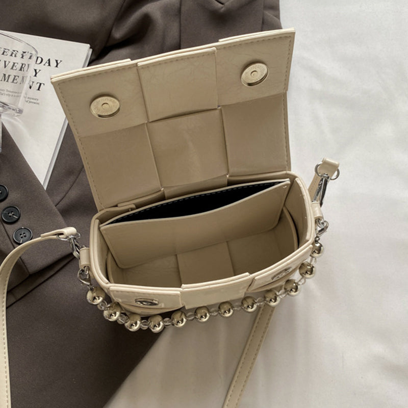 Classic Vintage Bag with a Flattering Fit