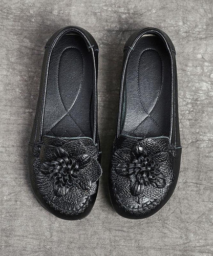 Elegantly Styled Shoes for Everyday Wear