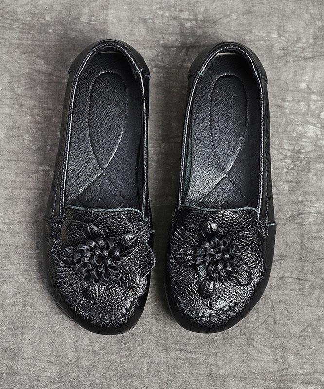 Elegantly Styled Shoes for Everyday Wear
