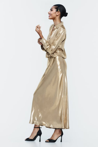 Beautifully Finished Garment in a Timeless Design