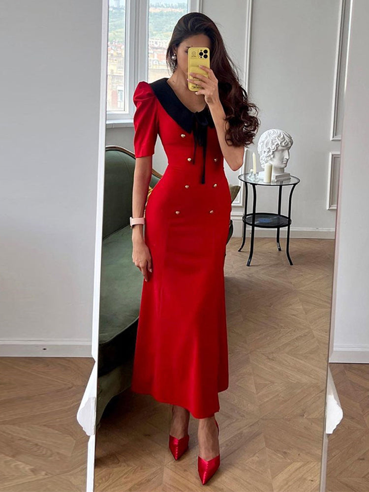 Effortlessly Elegant Dress with a Timeless Design