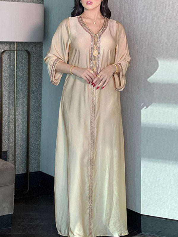 Classic Vintage & Enduringly Stylish Dress