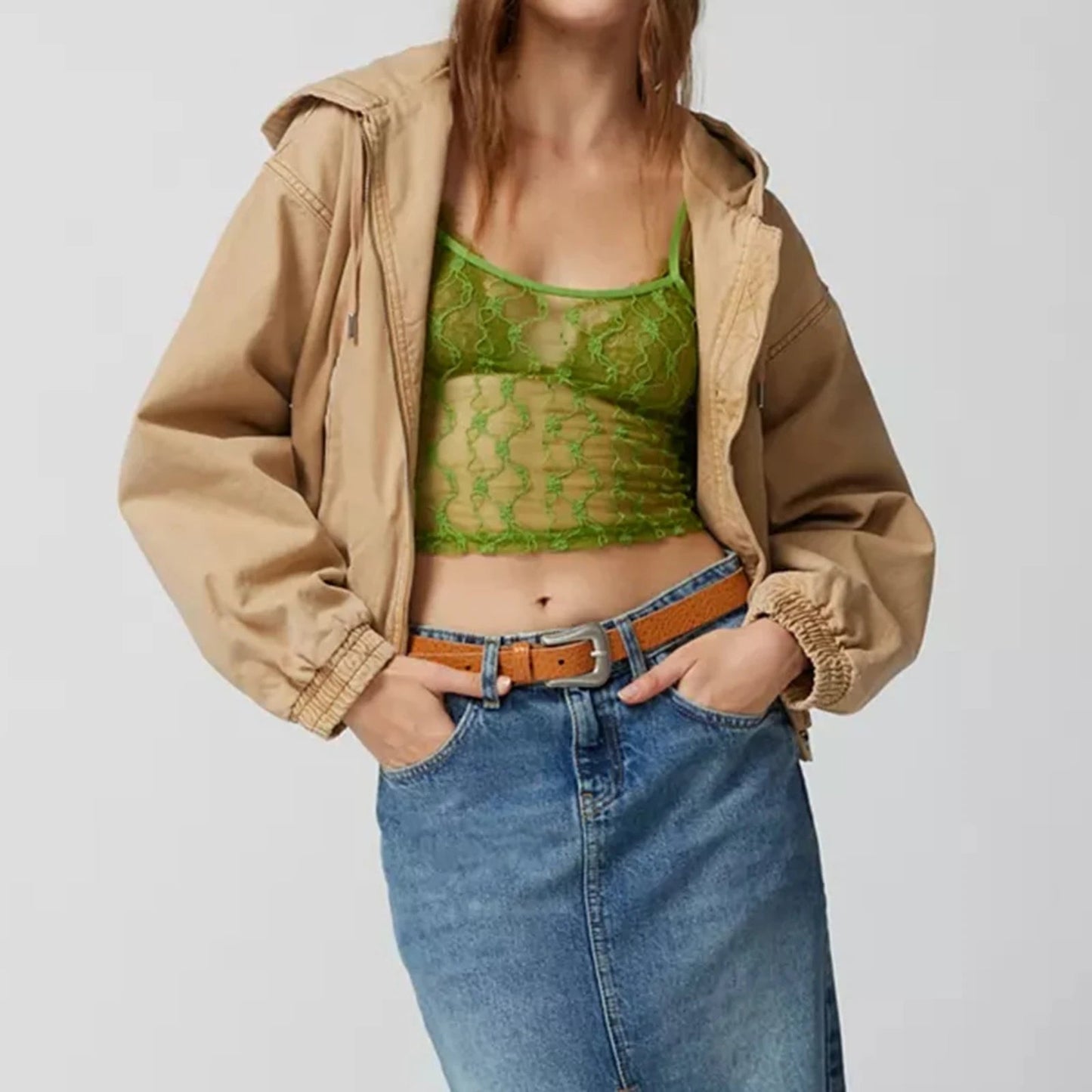 Well Tailored Top with a Graceful Silhouette