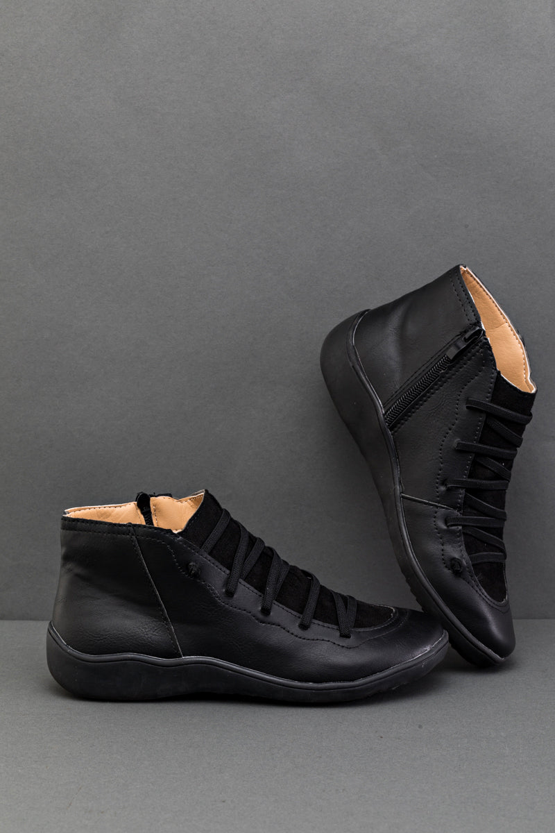 Classic Vintage Boots with a Flattering Fit