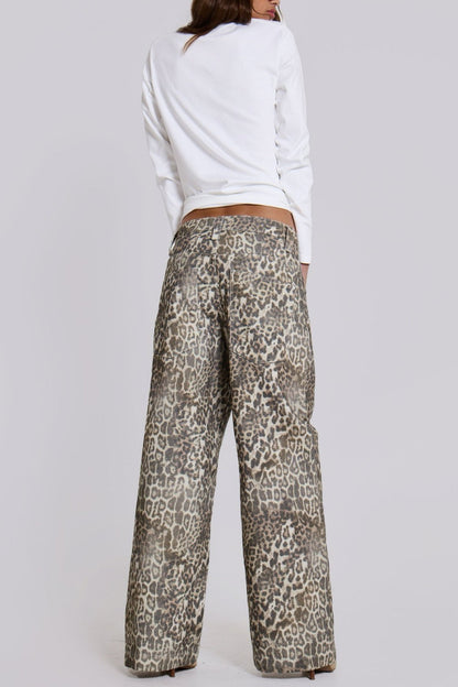 A Vintage Style Garment with Delicate Timeless Details