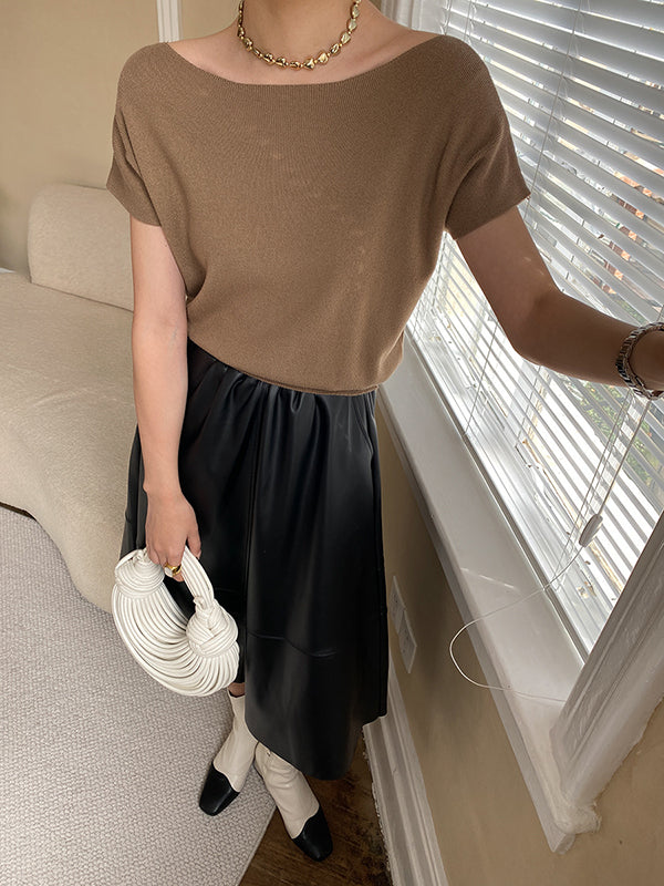 A Vintage Style Pullover with Delicate Timeless Details