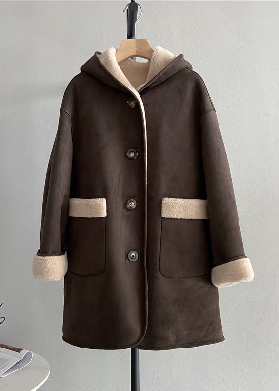 Sophisticated Coat with a Clean Classic Look