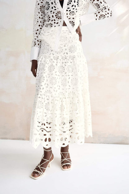 Sophisticated Garment with a Clean Classic Look