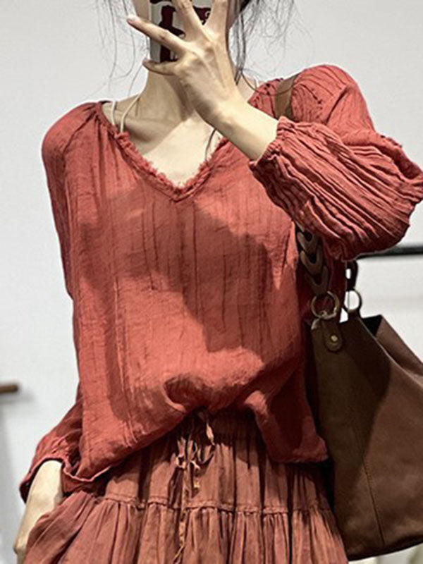 Well Tailored Blouse with a Graceful Silhouette