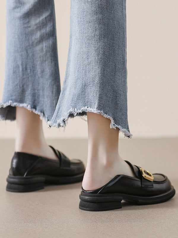 Well Tailored Shoes with a Graceful Silhouette