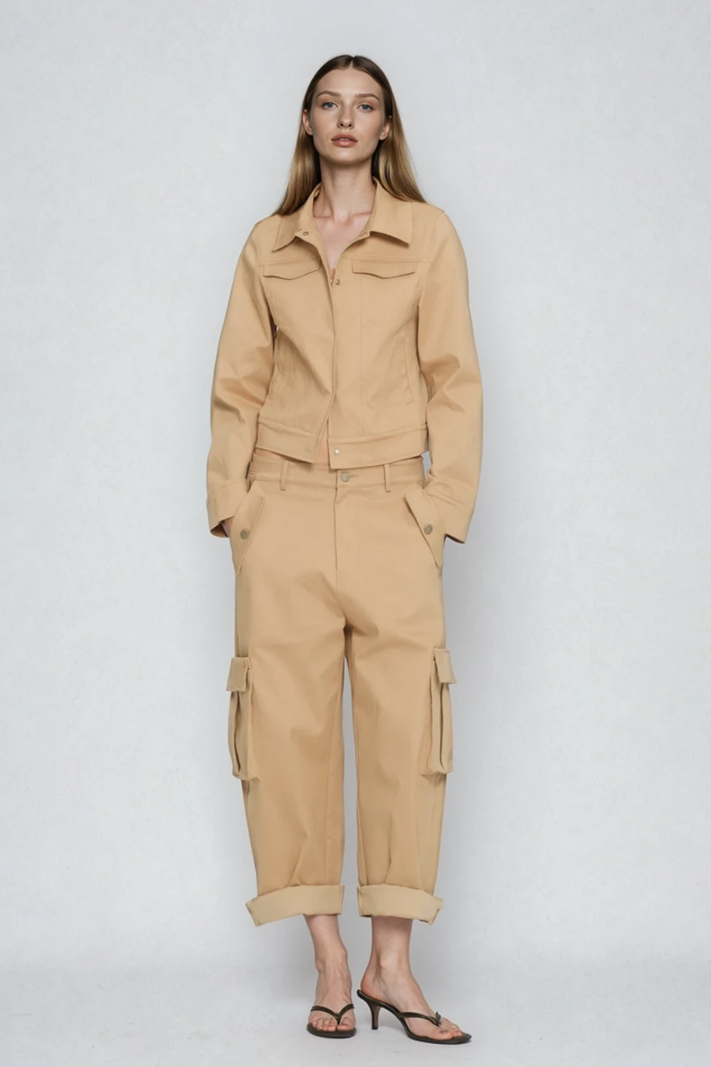 Beautifully Crafted Pants in a Classic Style