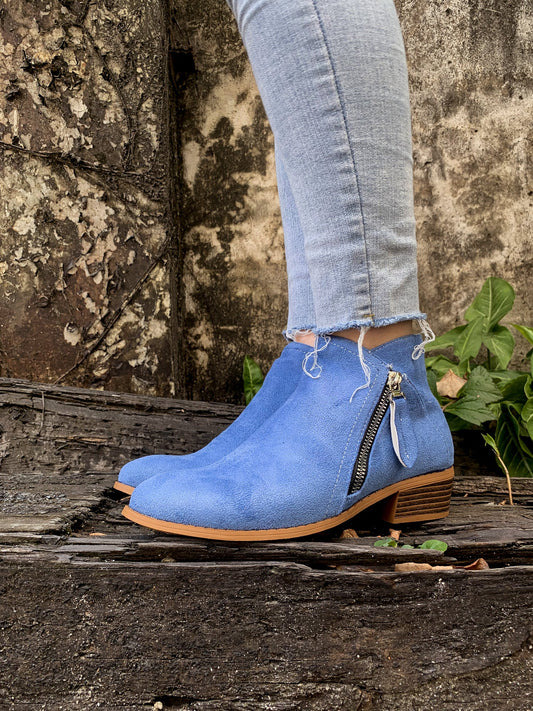Beautifully Crafted Boots in a Classic Style