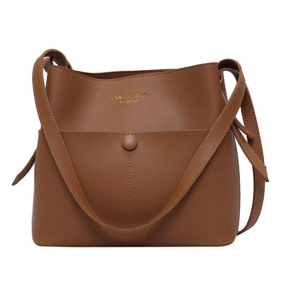 Gracefully Styled Bag for Any Occasion